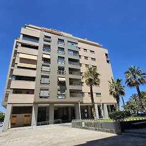 https://dr-penthouse-on-the-beach.hotelsinnerja.org