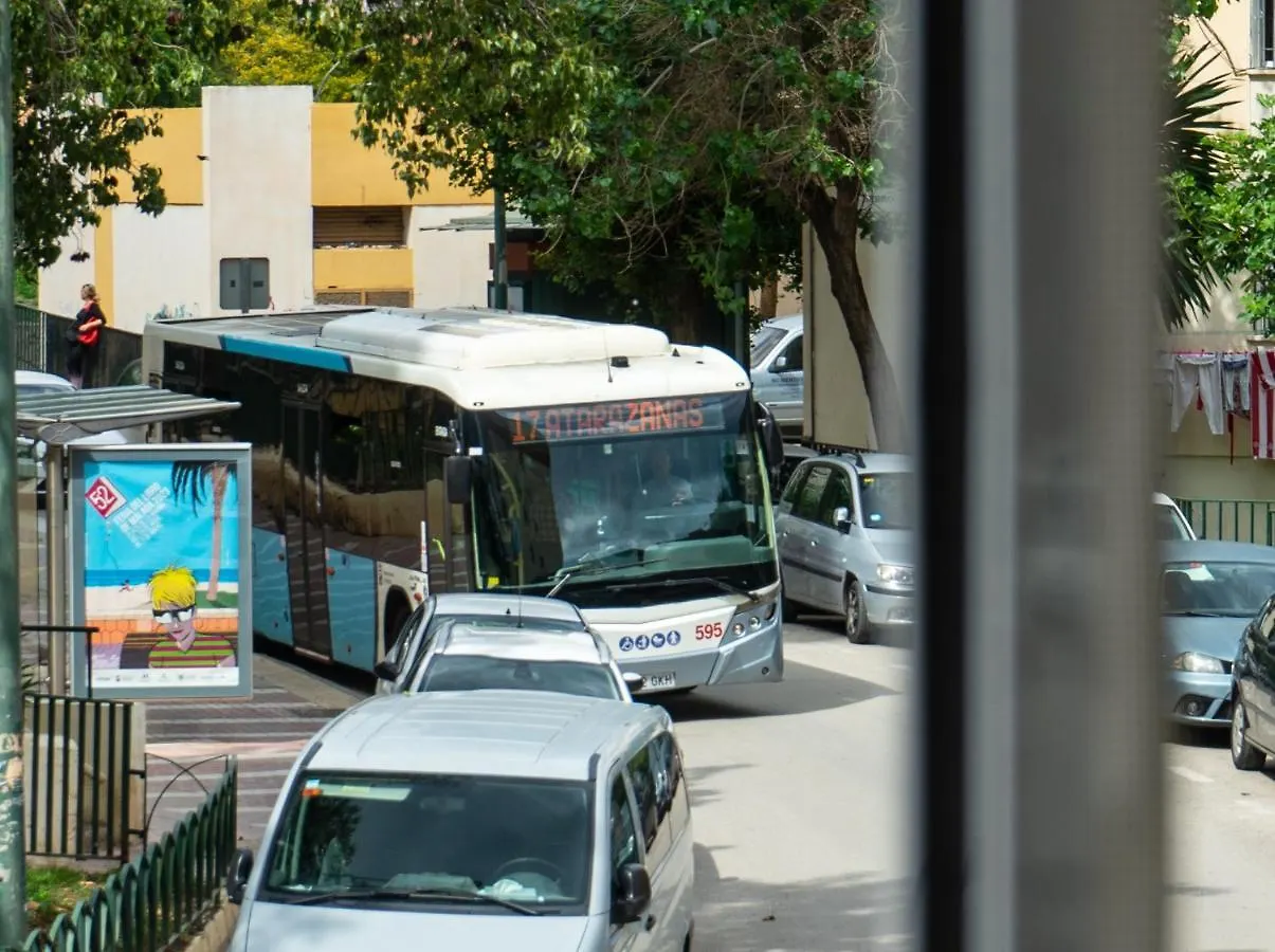 Economicmalagarooms Homestay Malaga