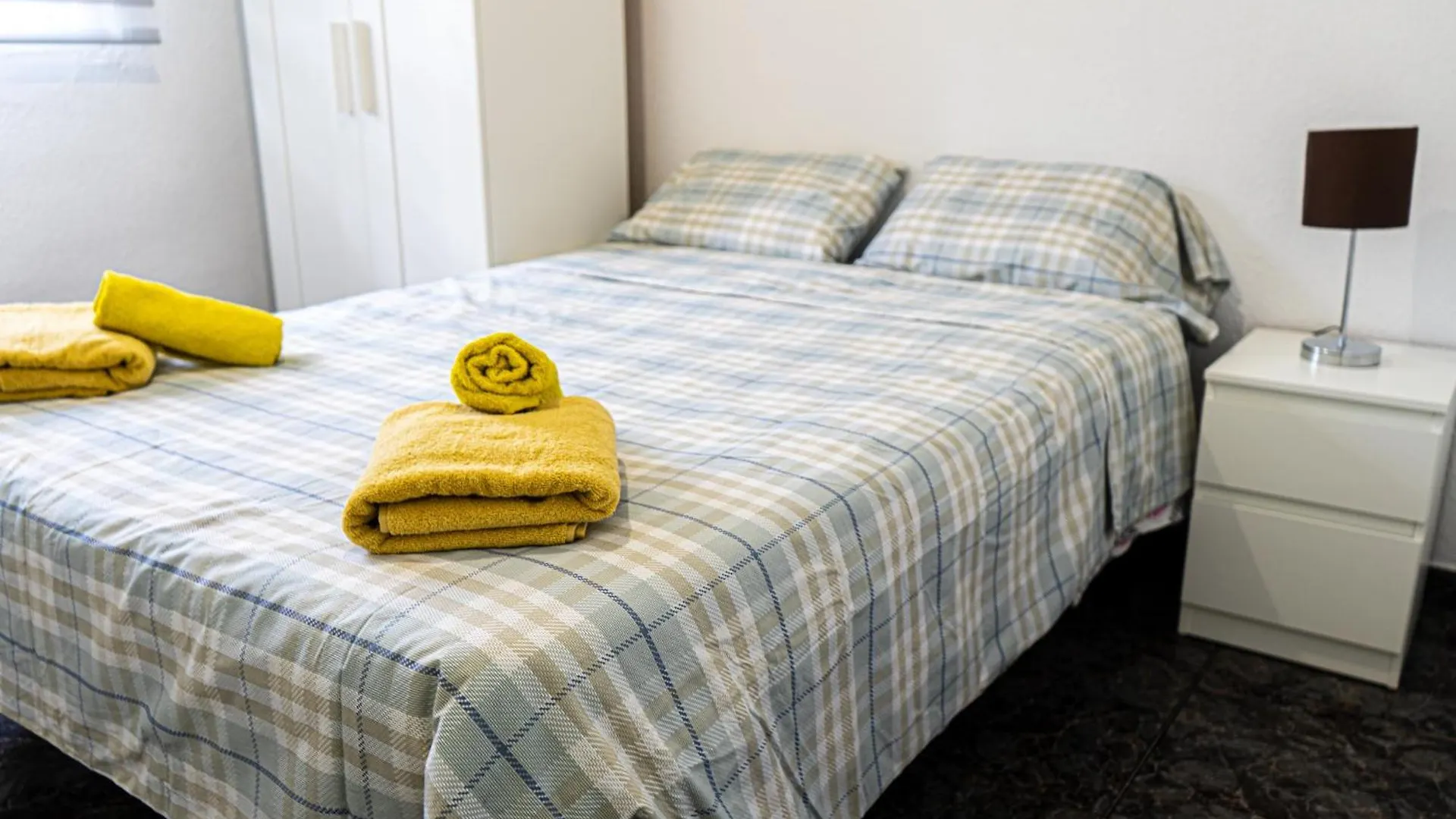 Homestay Economicmalagarooms Spain